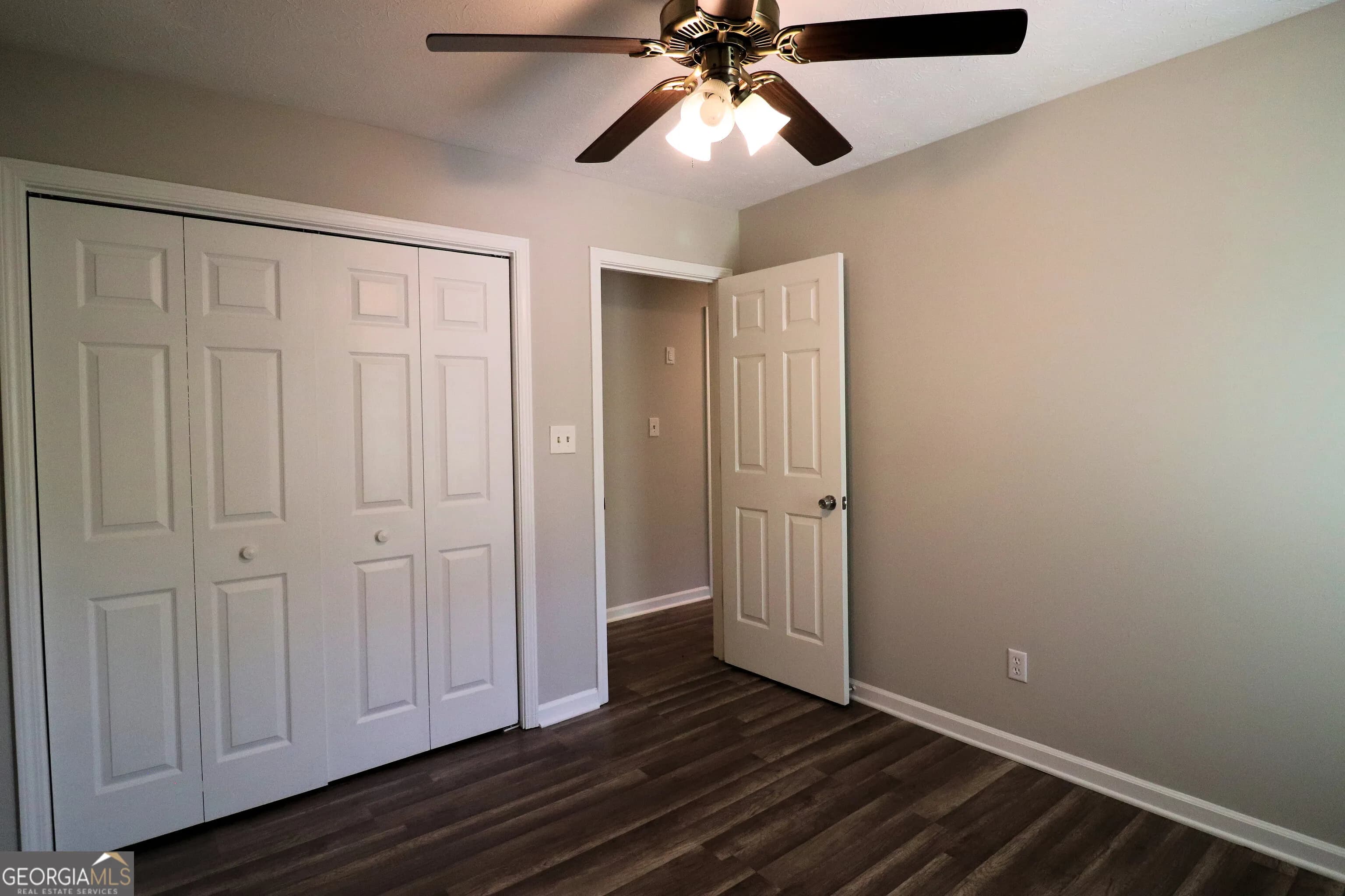 192 Deerfield Dr — photo 7 of 36
