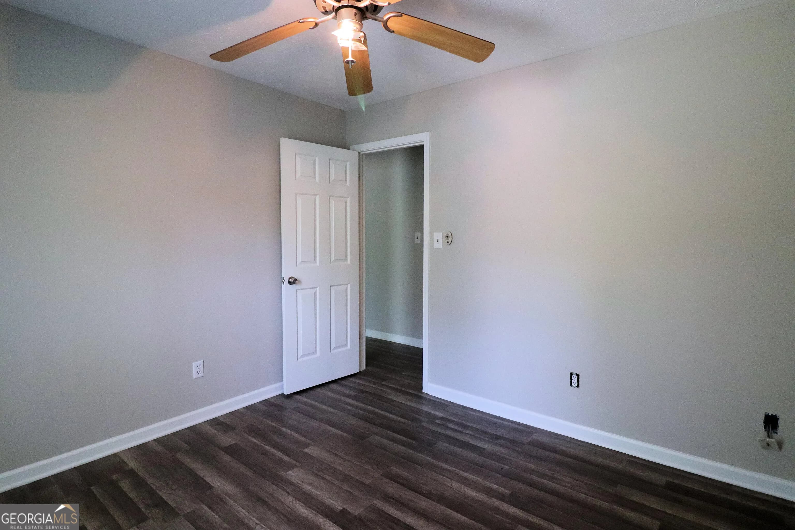 192 Deerfield Dr — photo 9 of 36