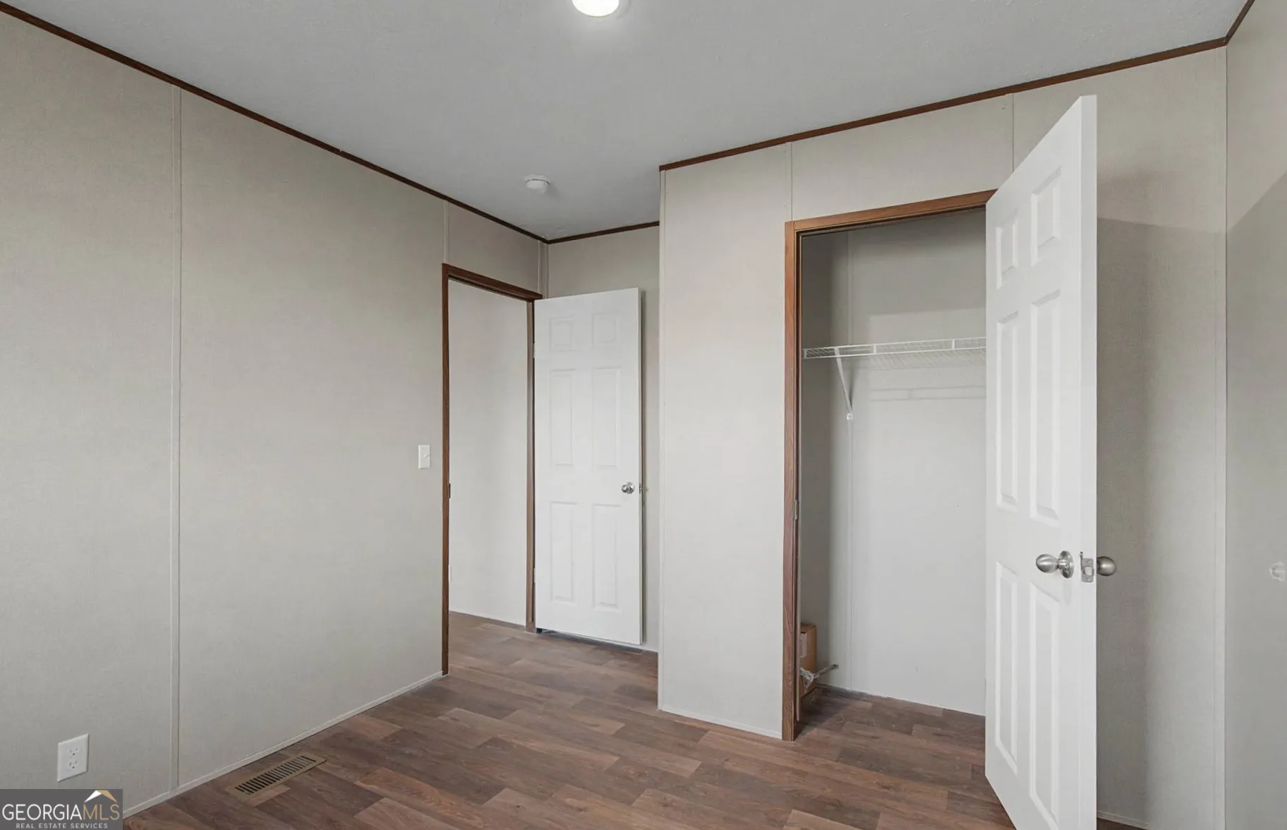 20 Kathy Ln — photo 4 of 17