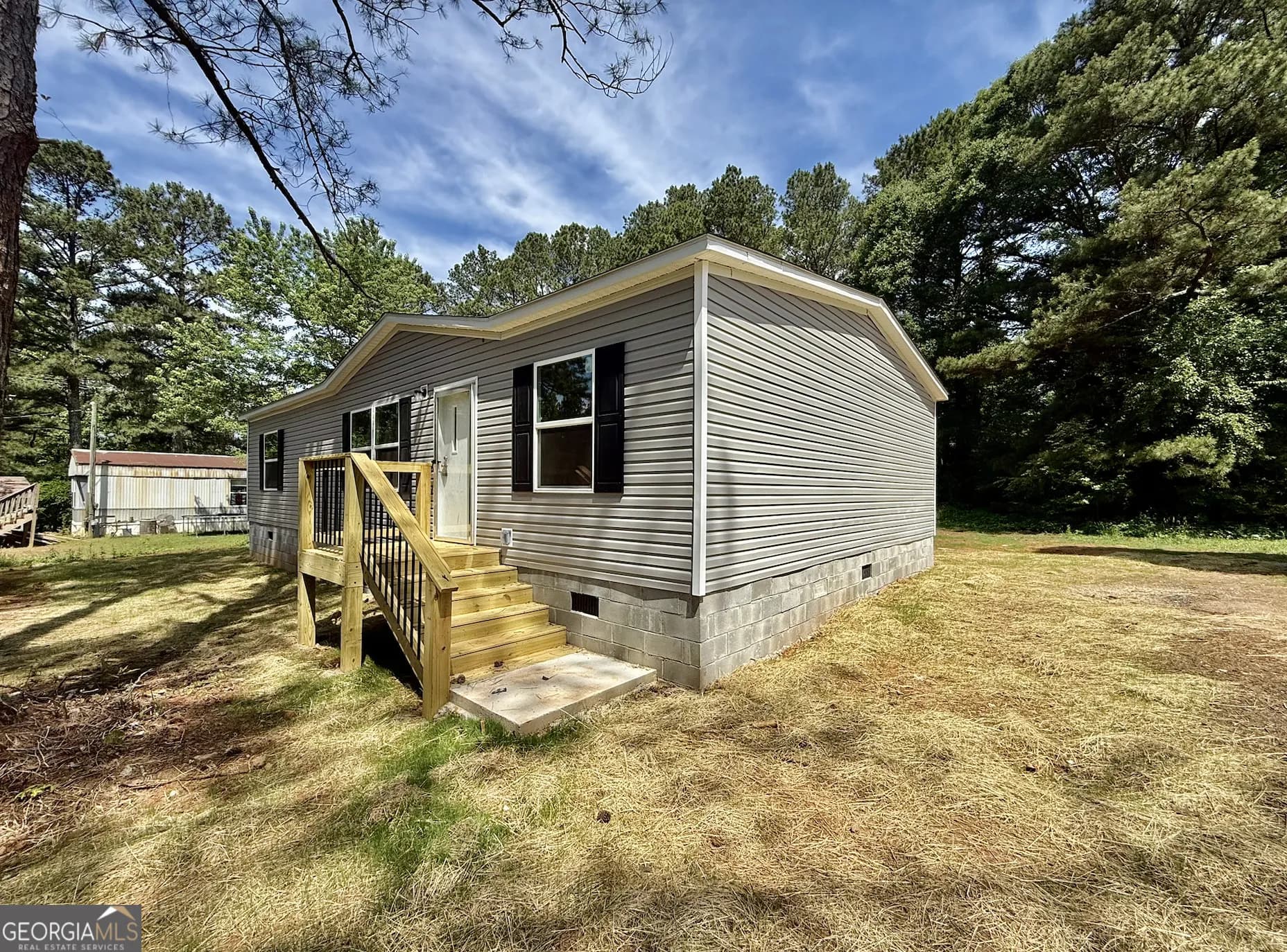 20 Kathy Ln — photo 10 of 17