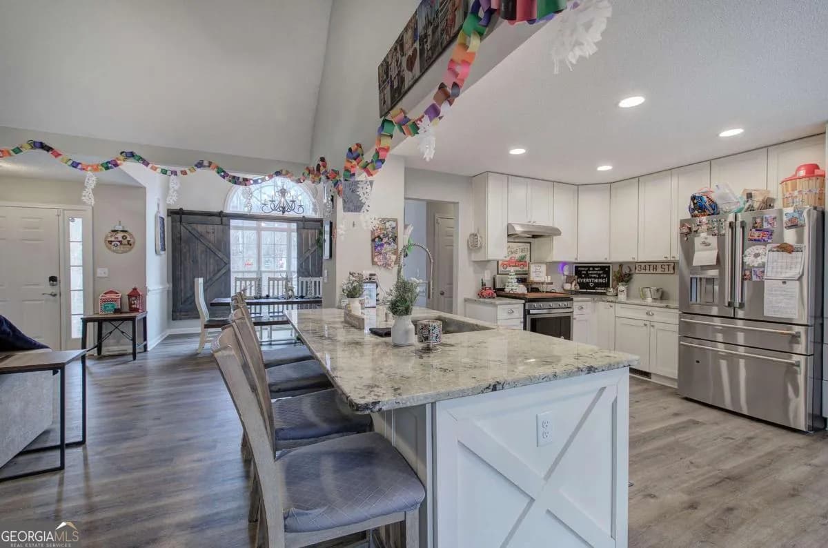 73 Riverstone Dr — photo 6 of 45