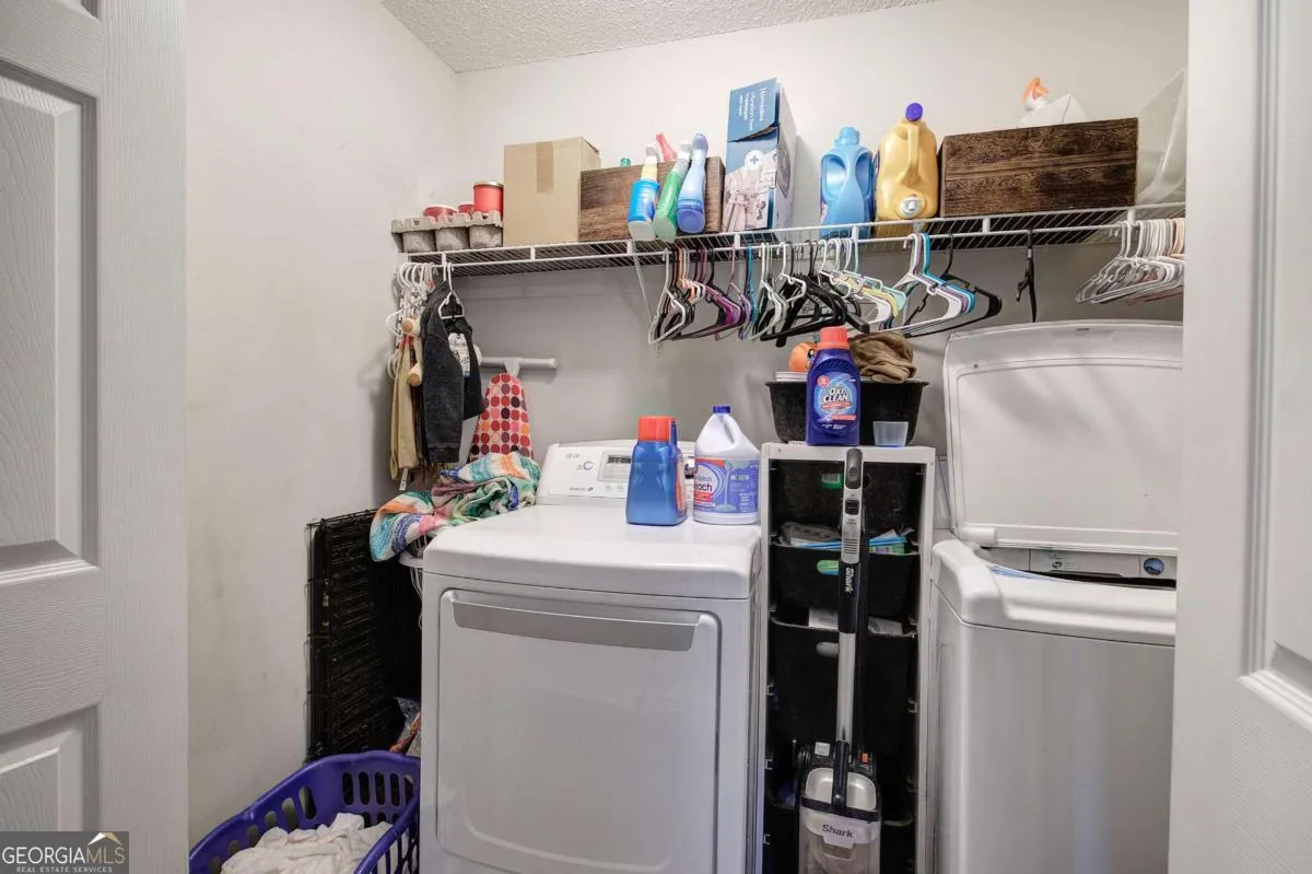 73 Riverstone Dr — photo 11 of 45