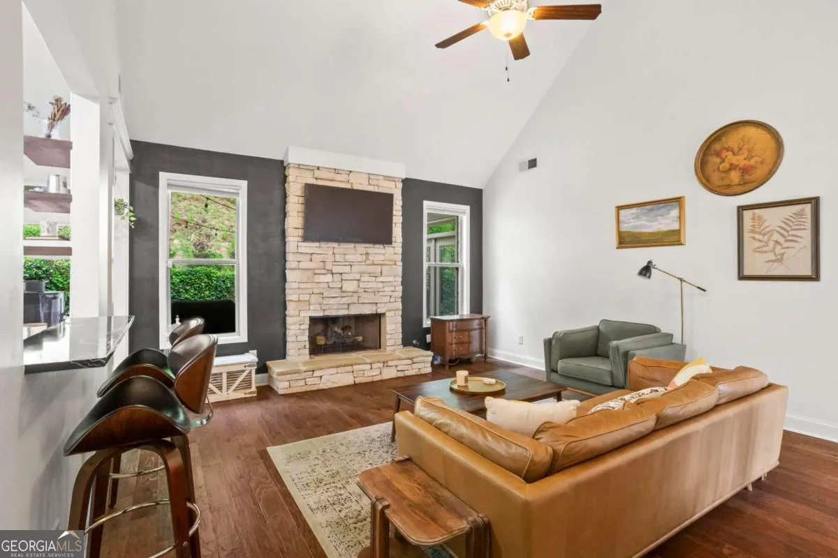 183 Lullwater Ln — photo 39 of 40