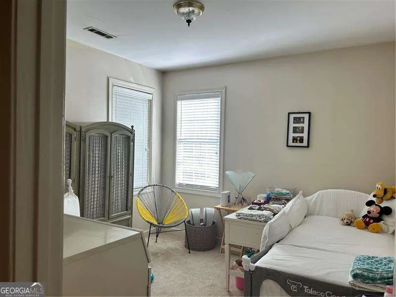 1228 Lakeview Pkwy — photo 5 of 18