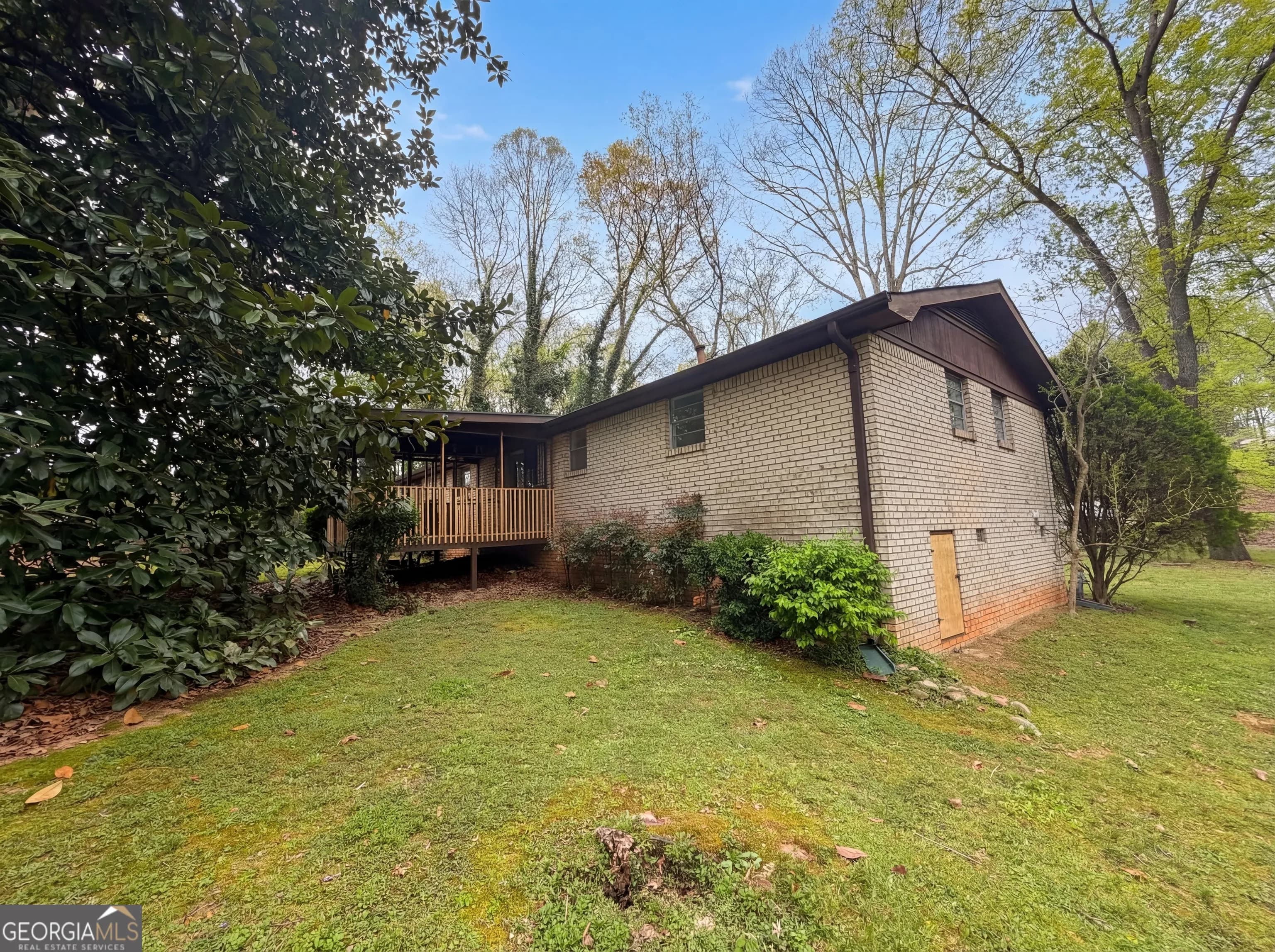 6372 S Skyline Dr — photo 6 of 16