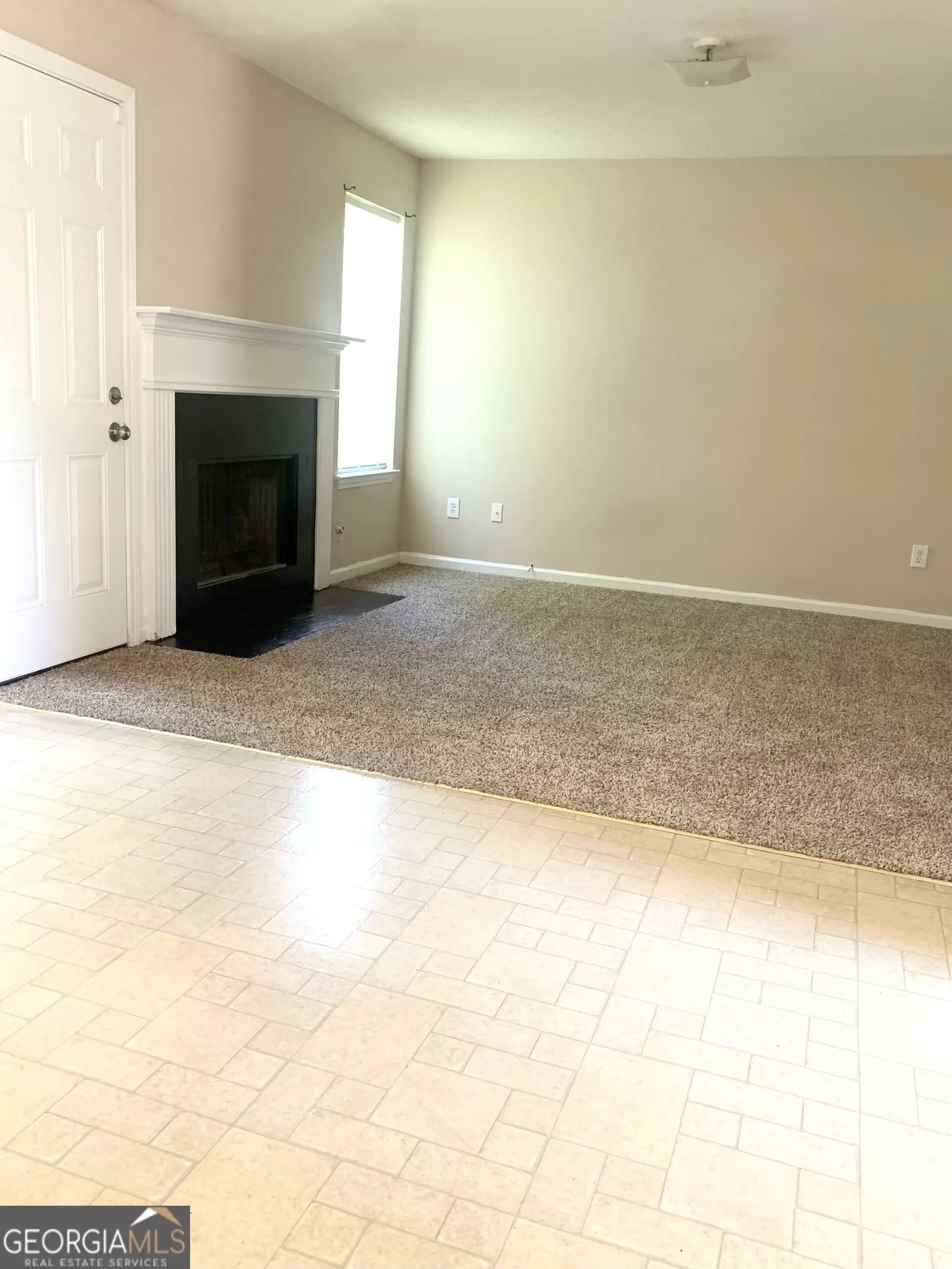 6780 Manor Creek Dr — photo 6 of 8