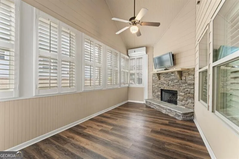 103 Hawthorne Ridge Cir — photo 8 of 37