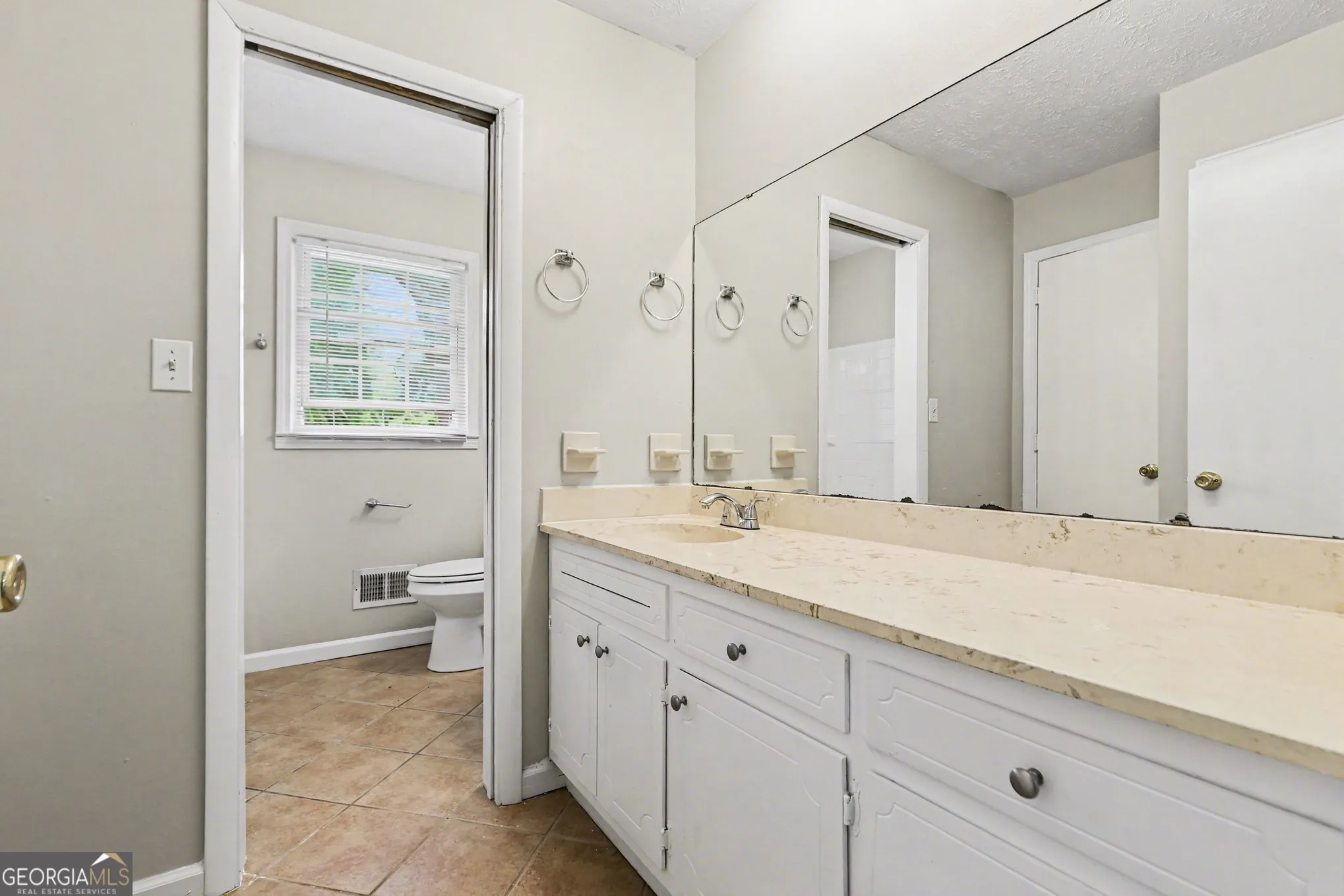 4938 Kings Hwy — photo 6 of 15