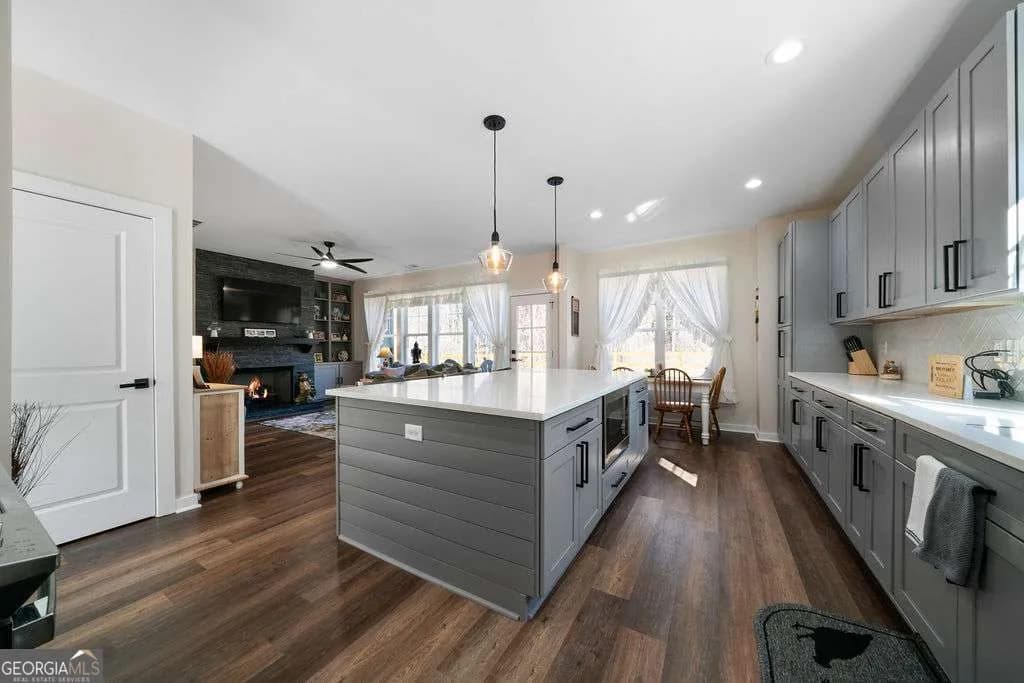 24 Plantation Oaks Dr — photo 8 of 50