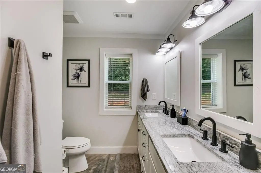 265 Mashburn Rd — photo 16 of 48