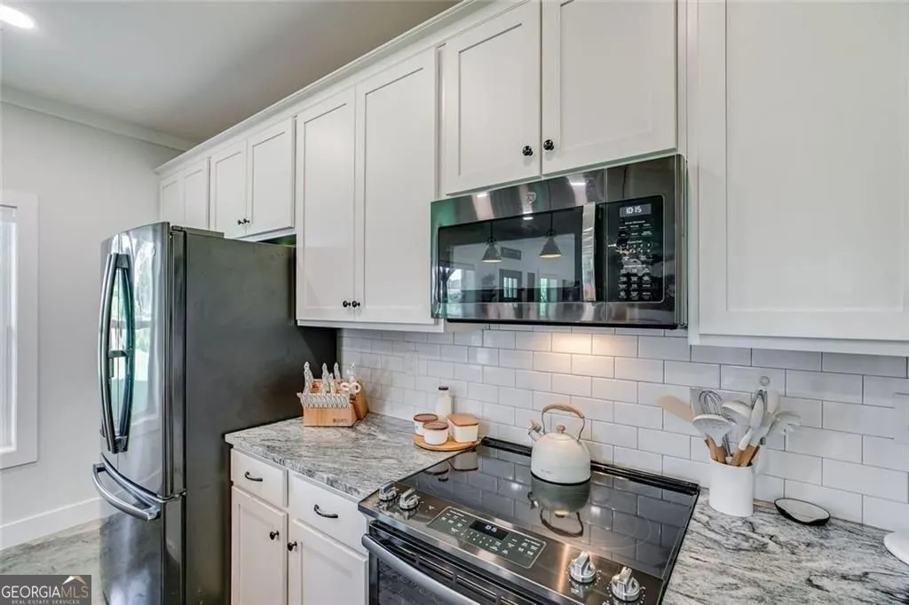 265 Mashburn Rd — photo 8 of 48