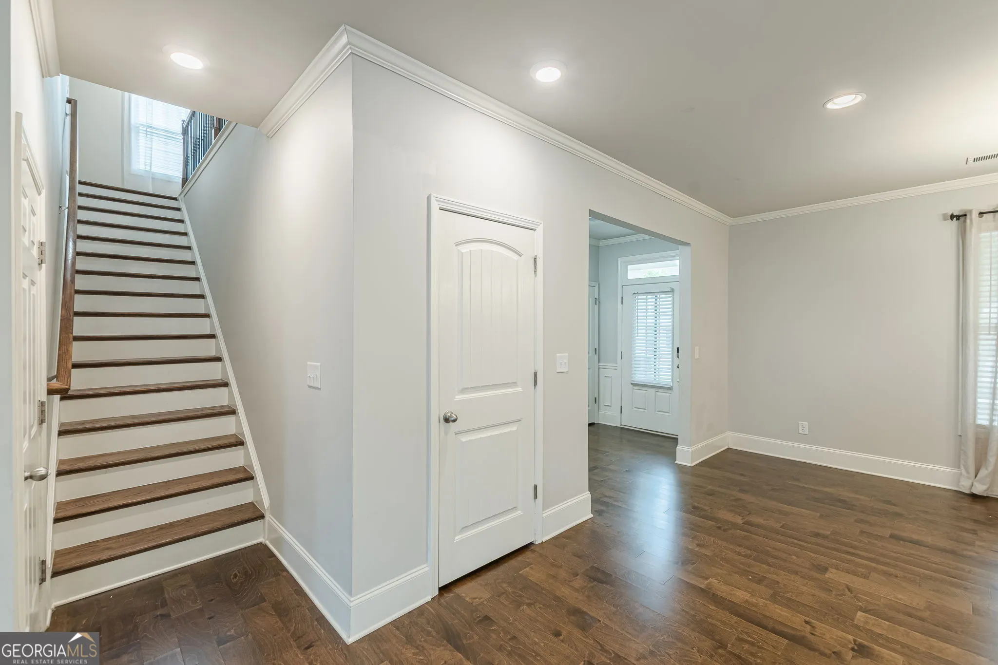 3194 Ancoats St — photo 4 of 47