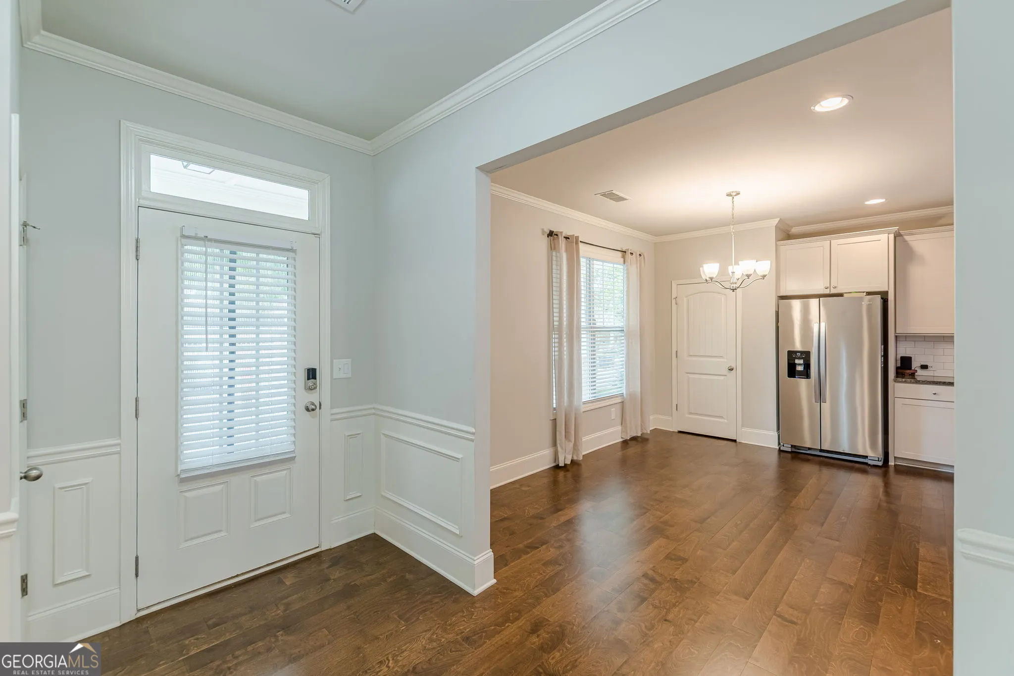 3194 Ancoats St — photo 3 of 47