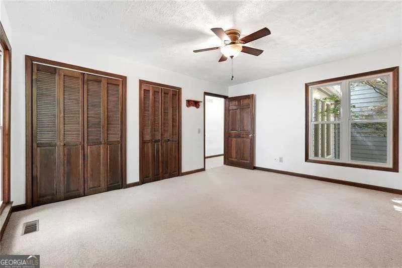 5441 S Lake Dr — photo 14 of 31