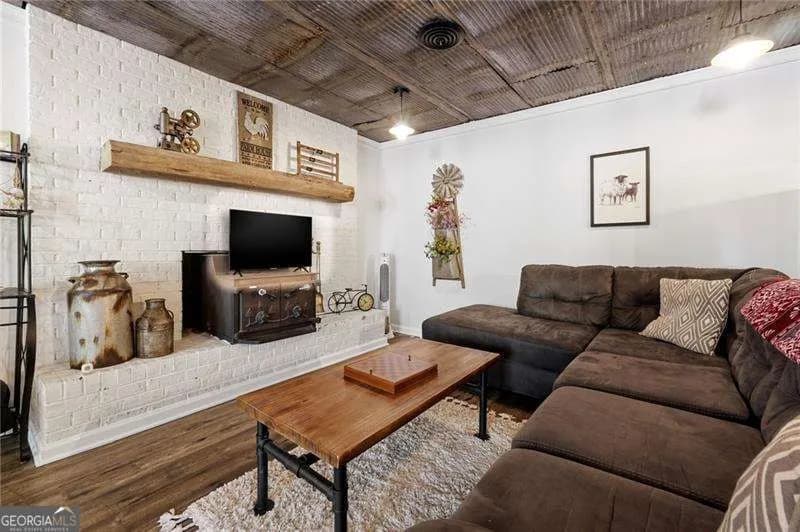 5441 S Lake Dr — photo 27 of 31