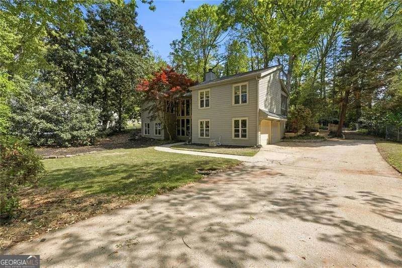 5441 S Lake Dr — photo 21 of 31
