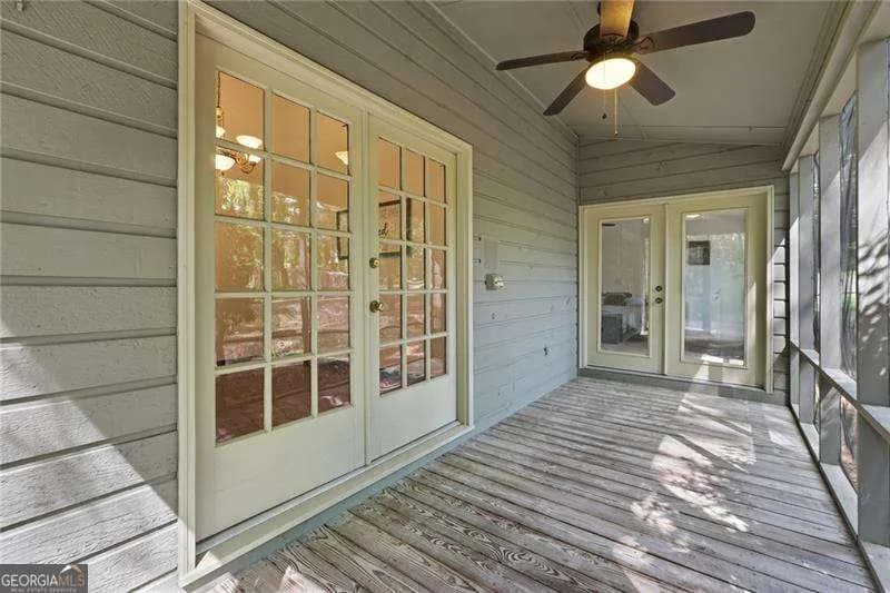 5441 S Lake Dr — photo 10 of 31
