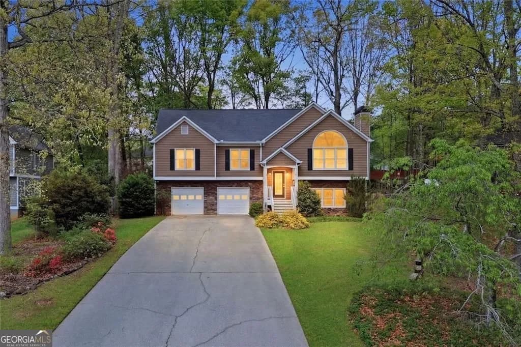 102 Cypress Dr — photo 13 of 40