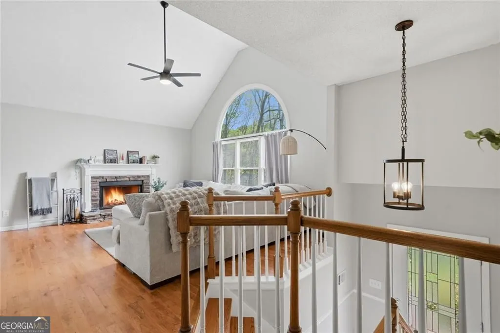 102 Cypress Dr — photo 38 of 40