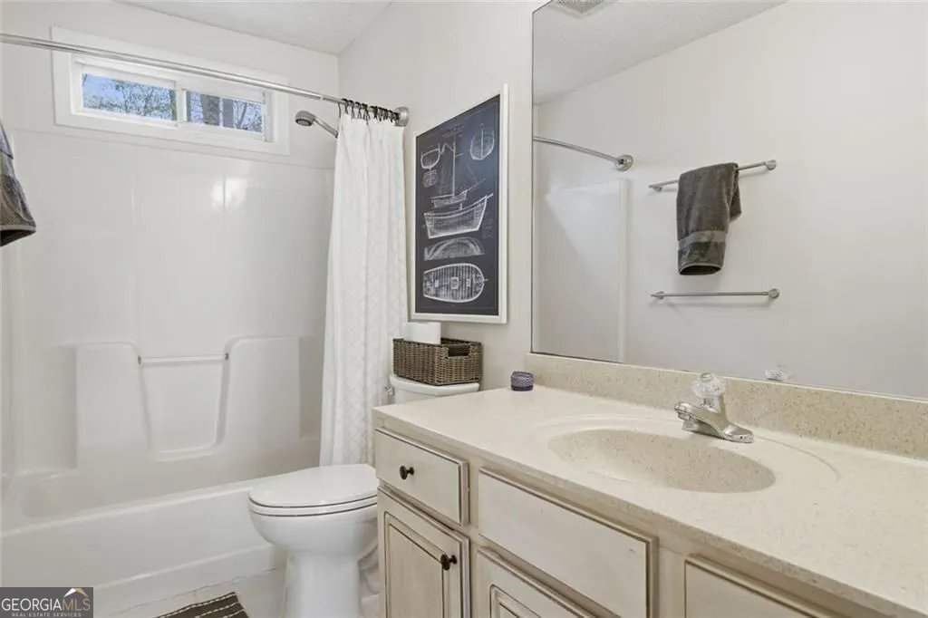 102 Cypress Dr — photo 19 of 40