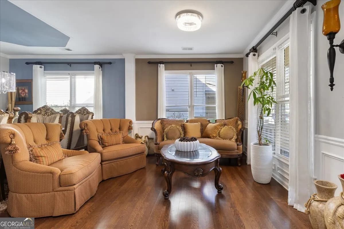 9122 Loxford St — photo 49 of 50