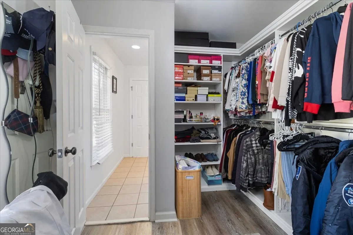 9122 Loxford St — photo 27 of 50