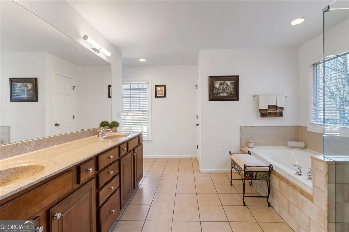 9122 Loxford St — photo 21 of 50