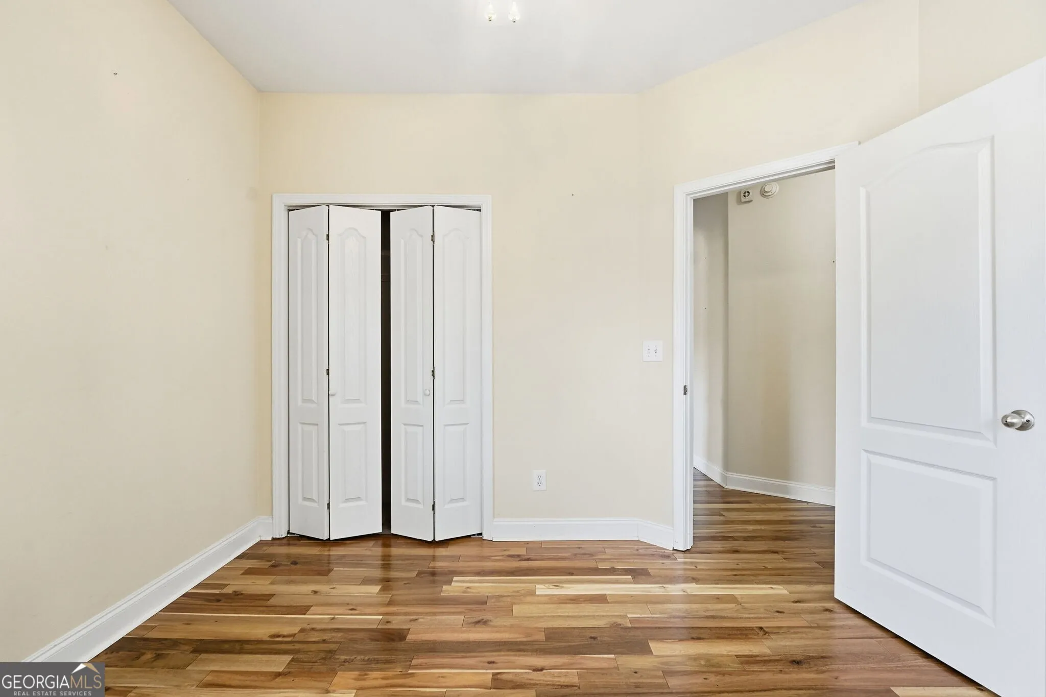 404 Vineyard Dr — photo 8 of 58