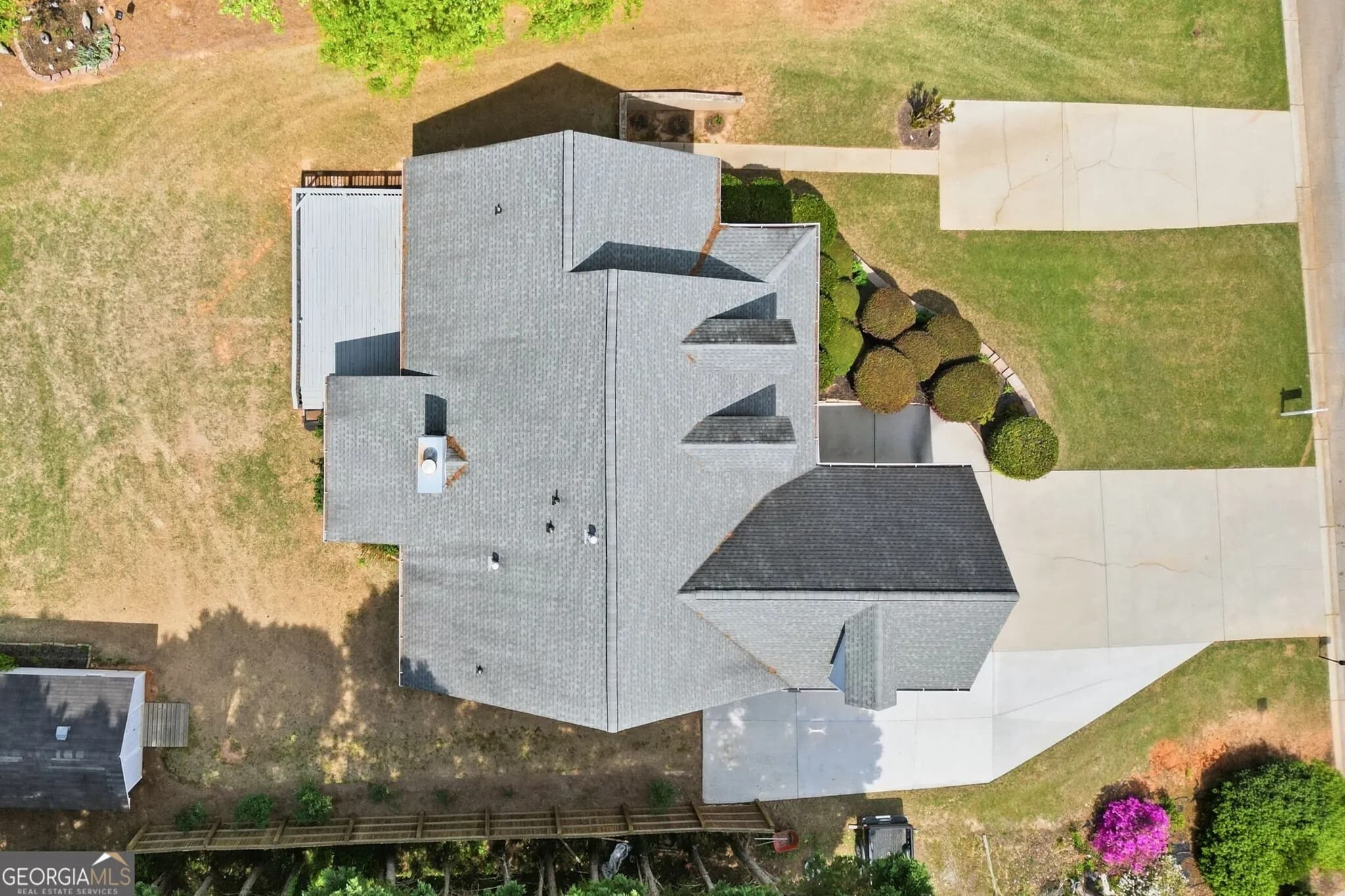 404 Vineyard Dr — photo 24 of 58