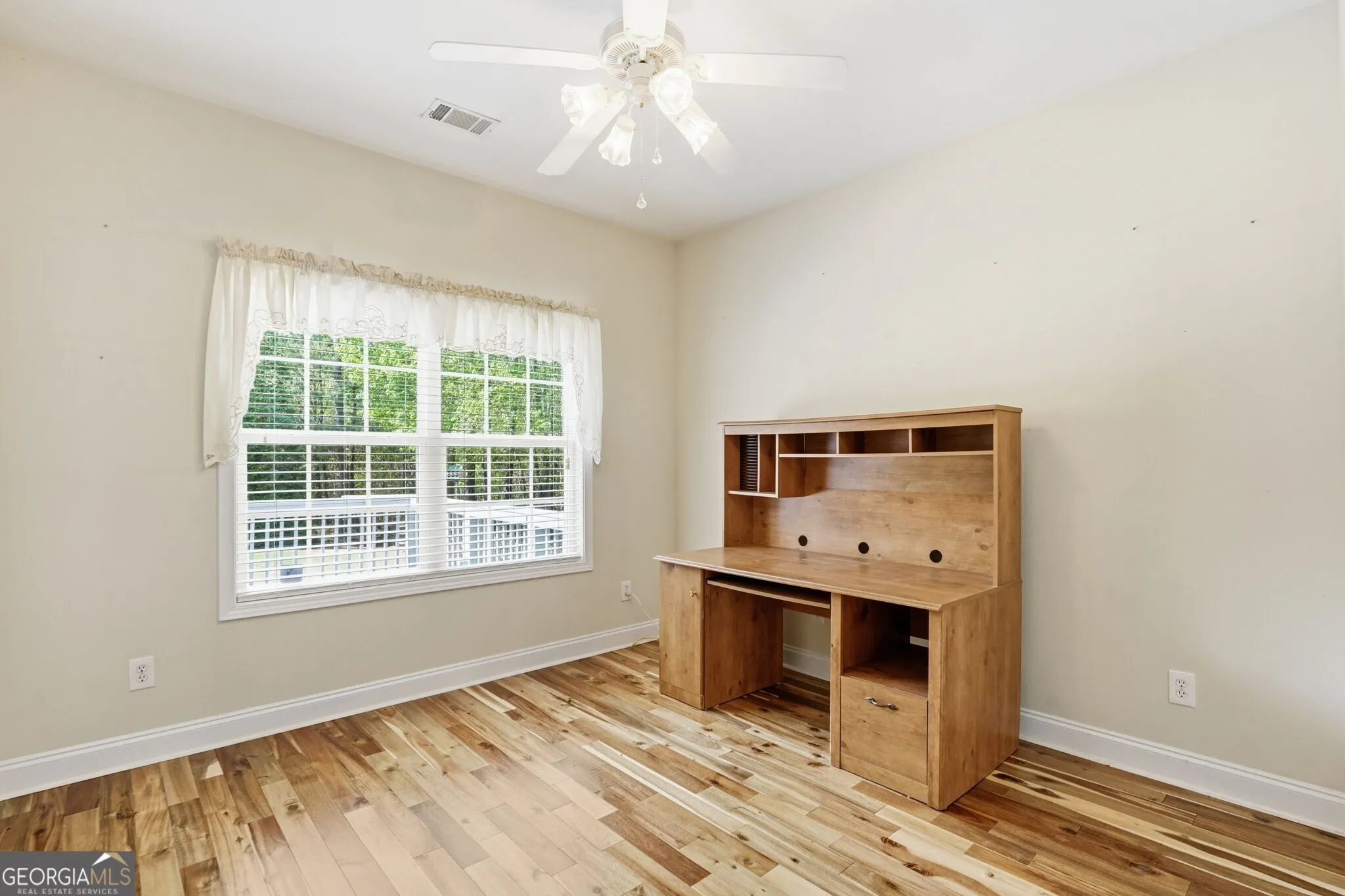 404 Vineyard Dr — photo 11 of 58