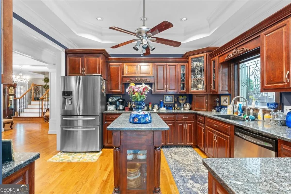 80 Highland Dr — photo 12 of 51