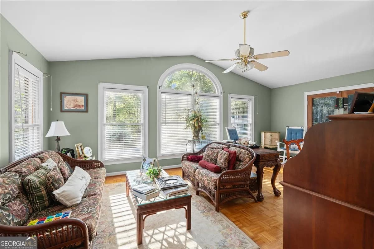 80 Highland Dr — photo 4 of 51
