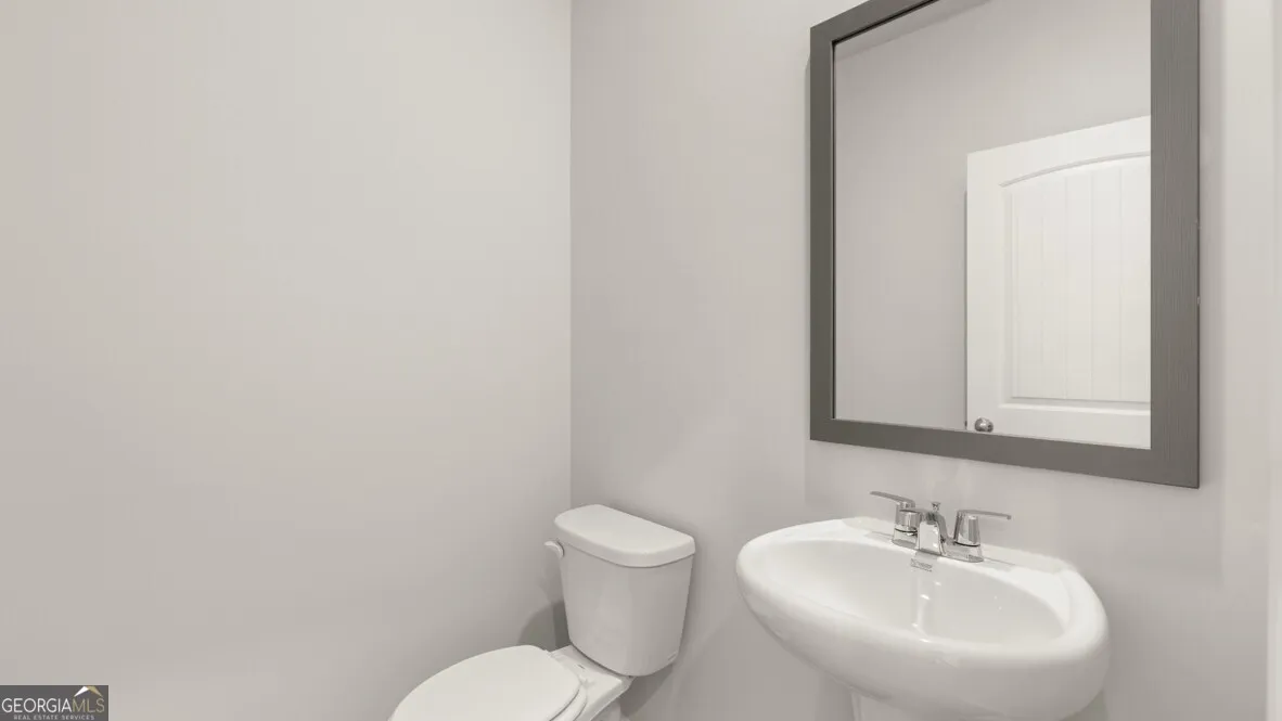 206 Thompson Ridge Ln — photo 8 of 35