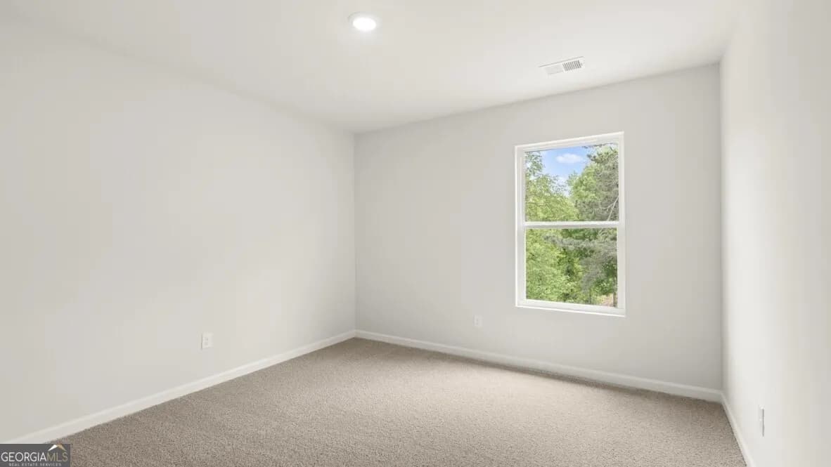 206 Thompson Ridge Ln — photo 17 of 35