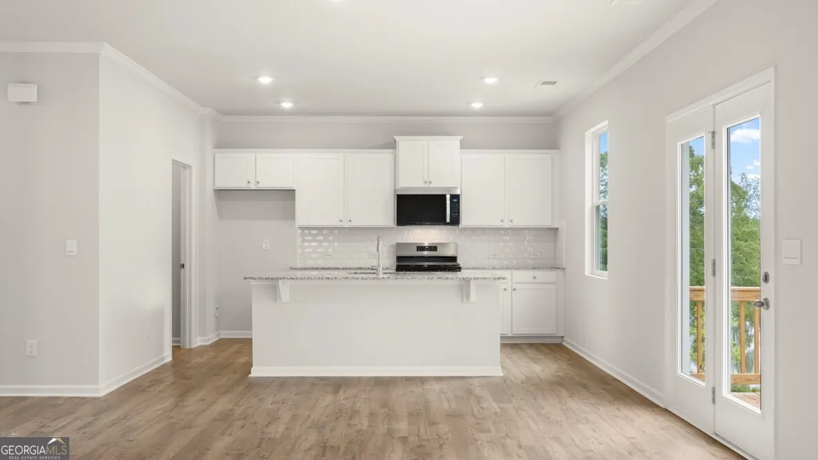 206 Thompson Ridge Ln — photo 32 of 35