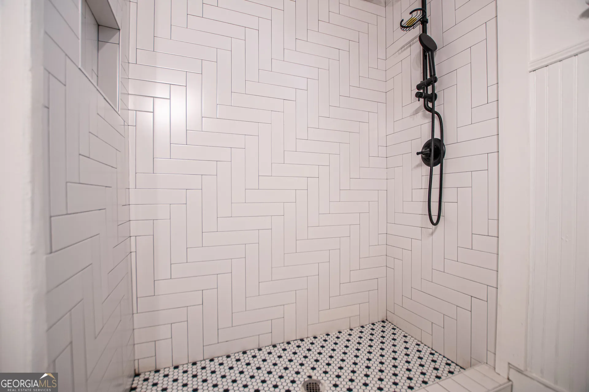 416 W Montgomery St — photo 12 of 63