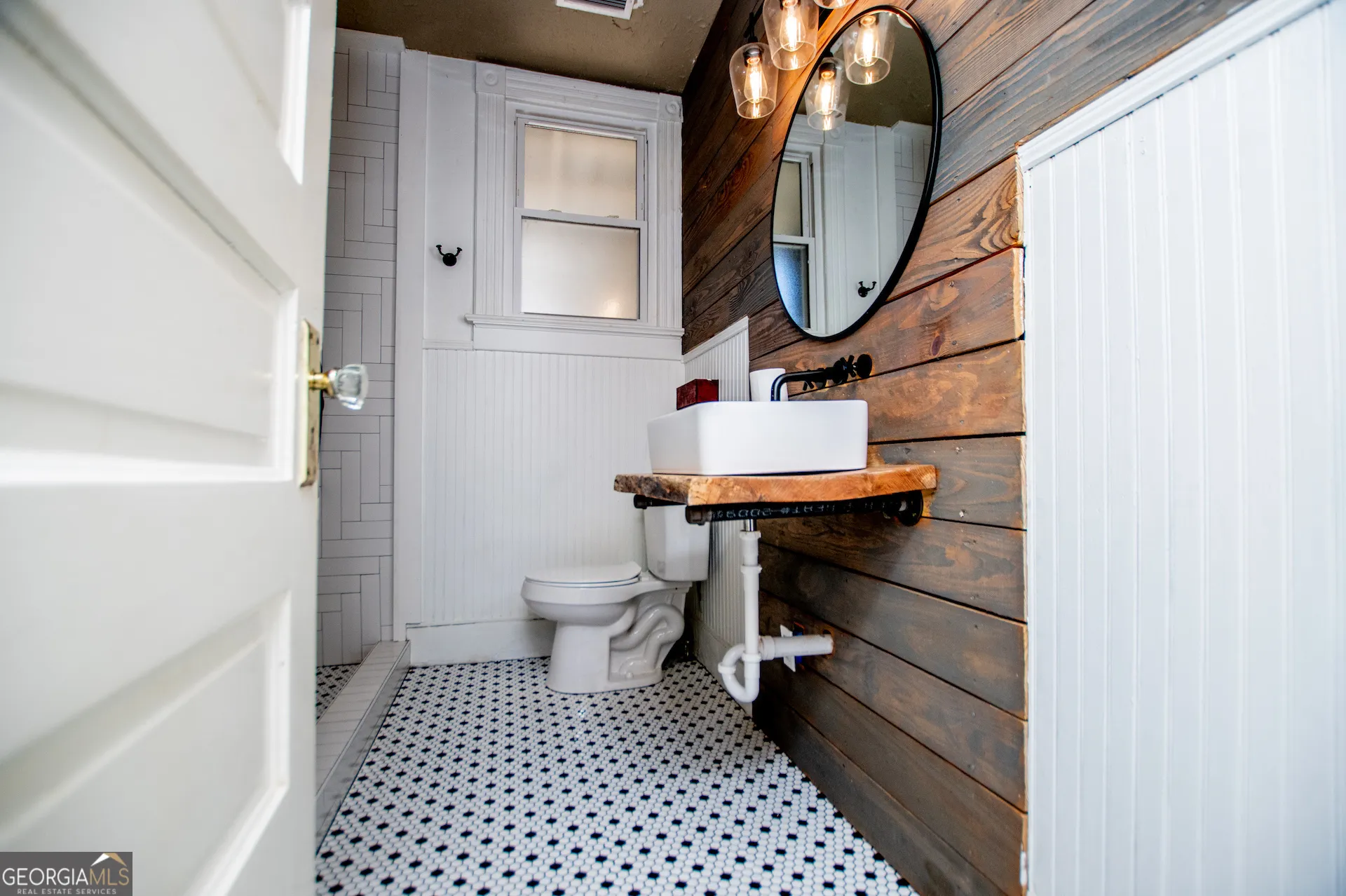 416 W Montgomery St — photo 10 of 63
