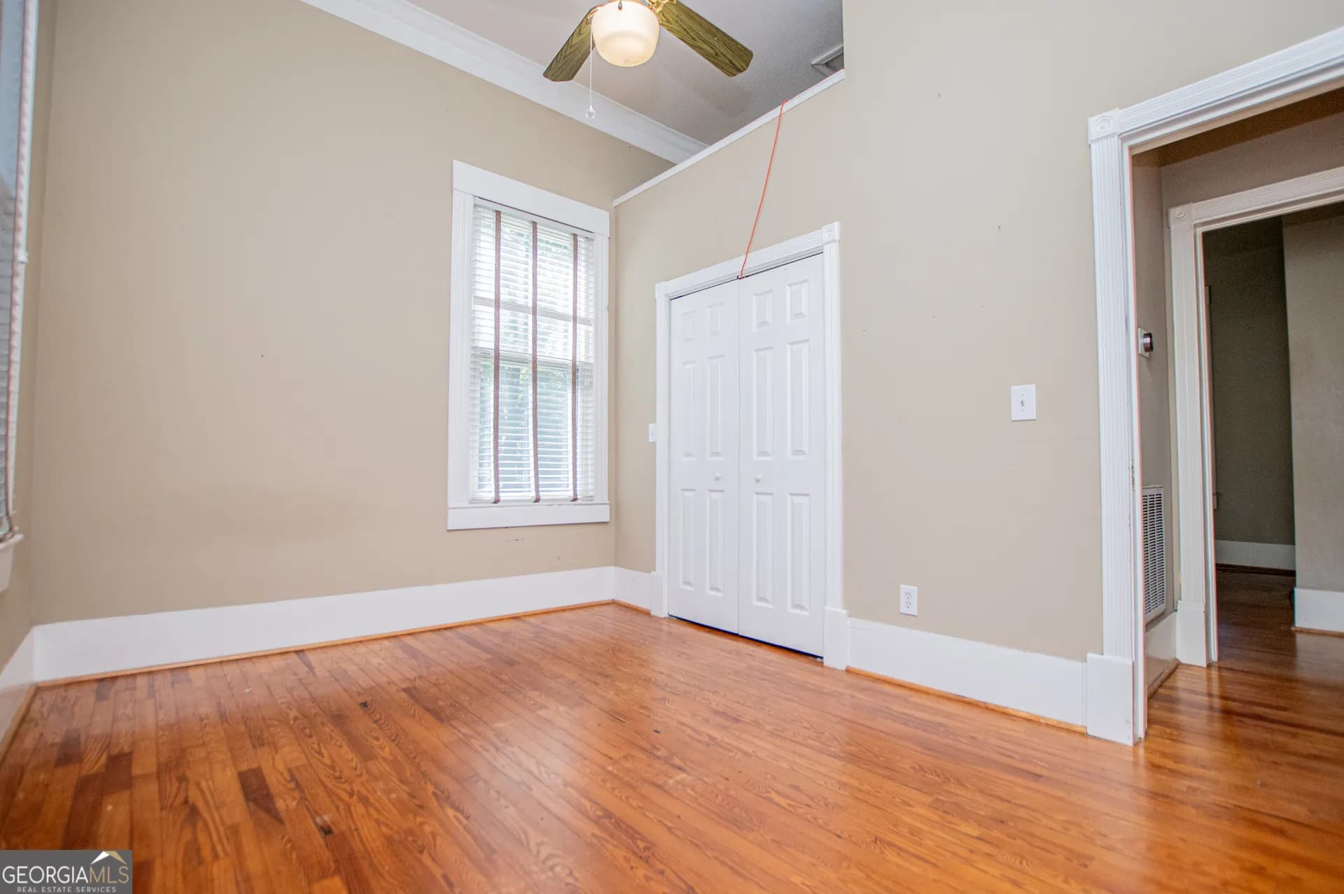416 W Montgomery St — photo 14 of 63