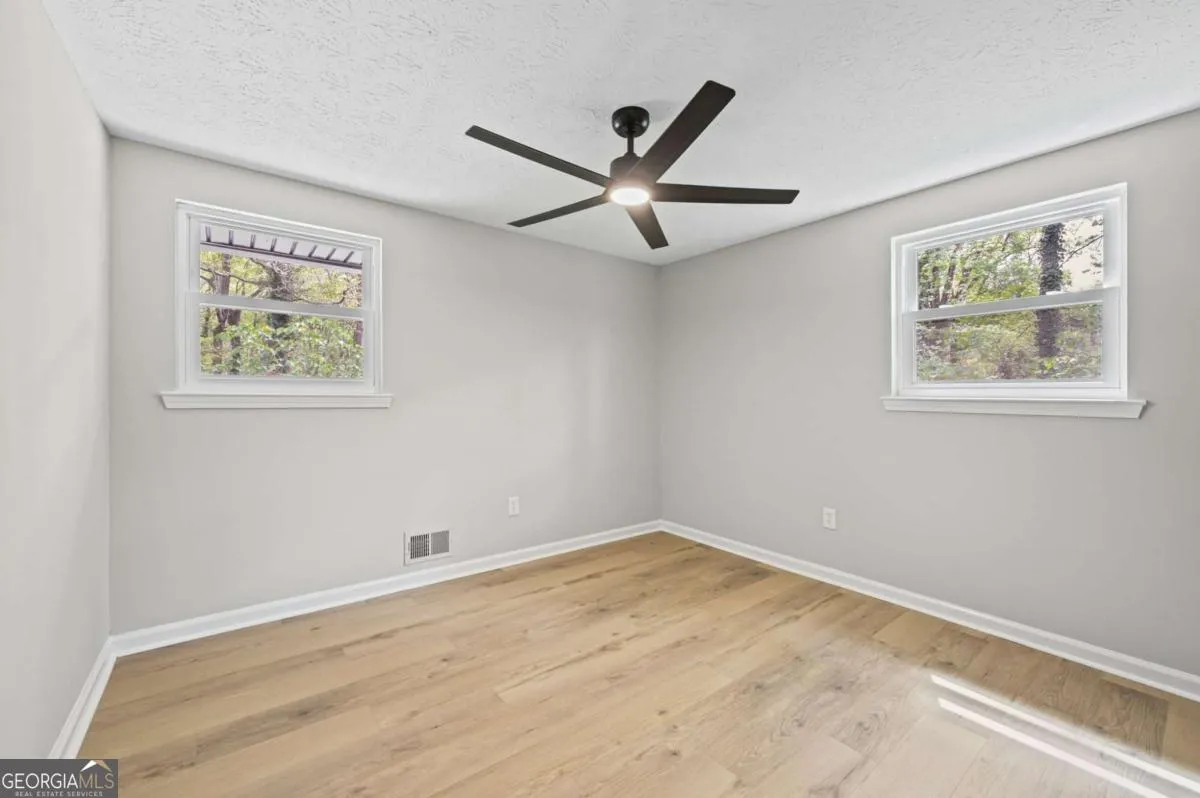 3475 Birchwood Dr — photo 15 of 53