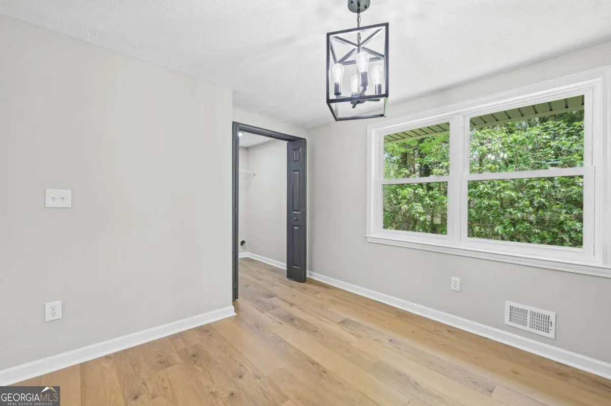 3475 Birchwood Dr — photo 4 of 53
