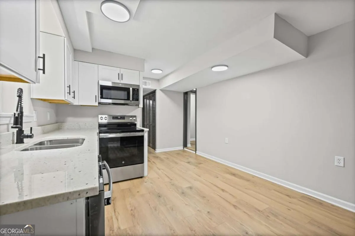 3475 Birchwood Dr — photo 22 of 53