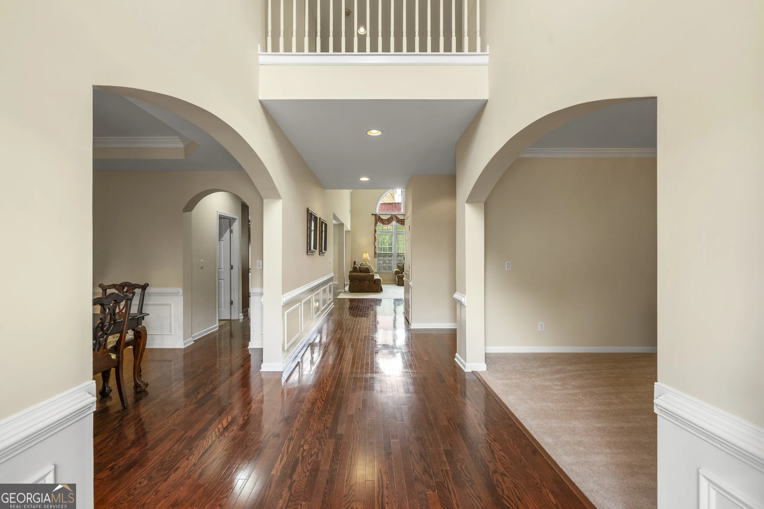 7621 Forest Glen Way — photo 2 of 36