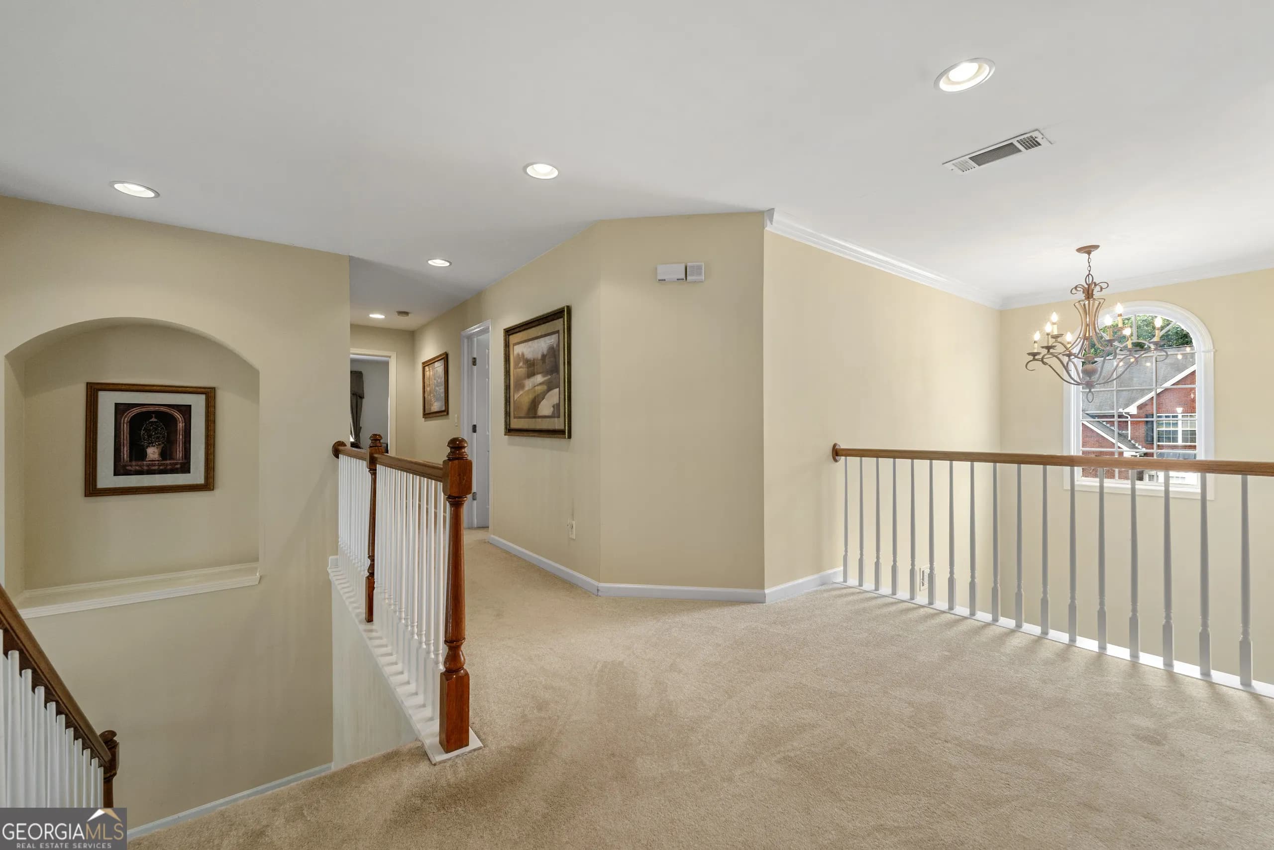 7621 Forest Glen Way — photo 8 of 36
