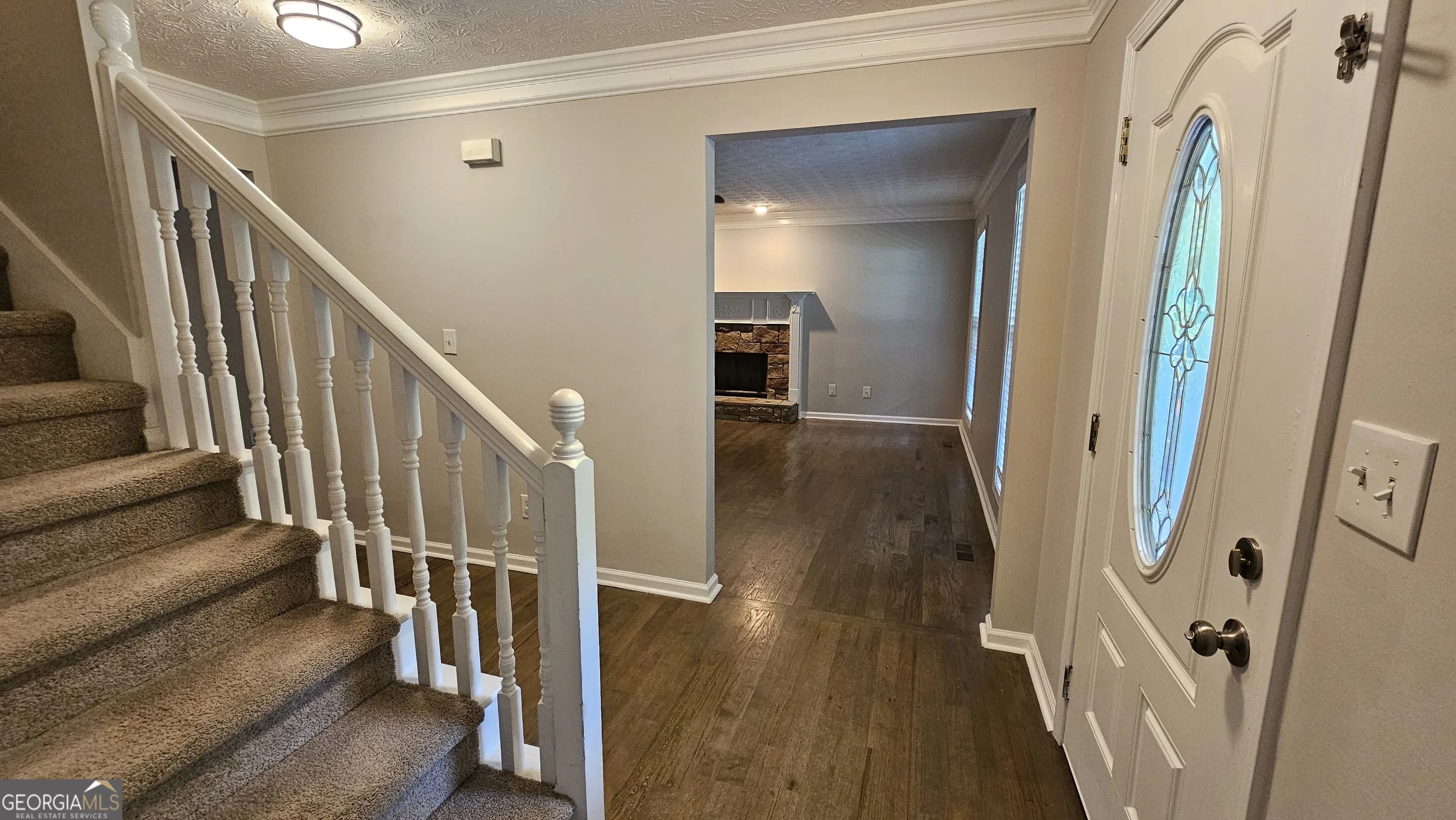 147 Oliver Dr — photo 16 of 54