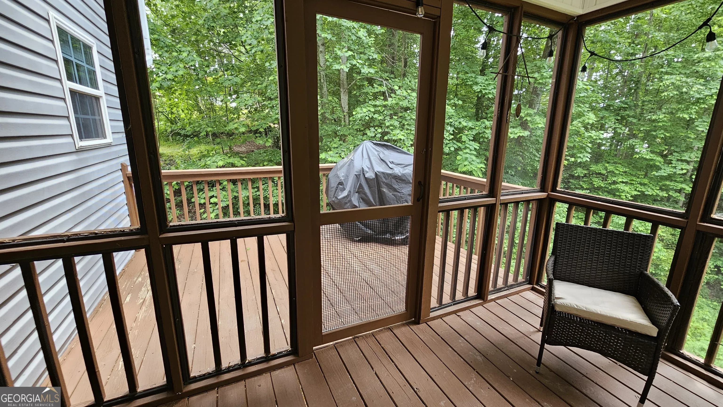 147 Oliver Dr — photo 14 of 54