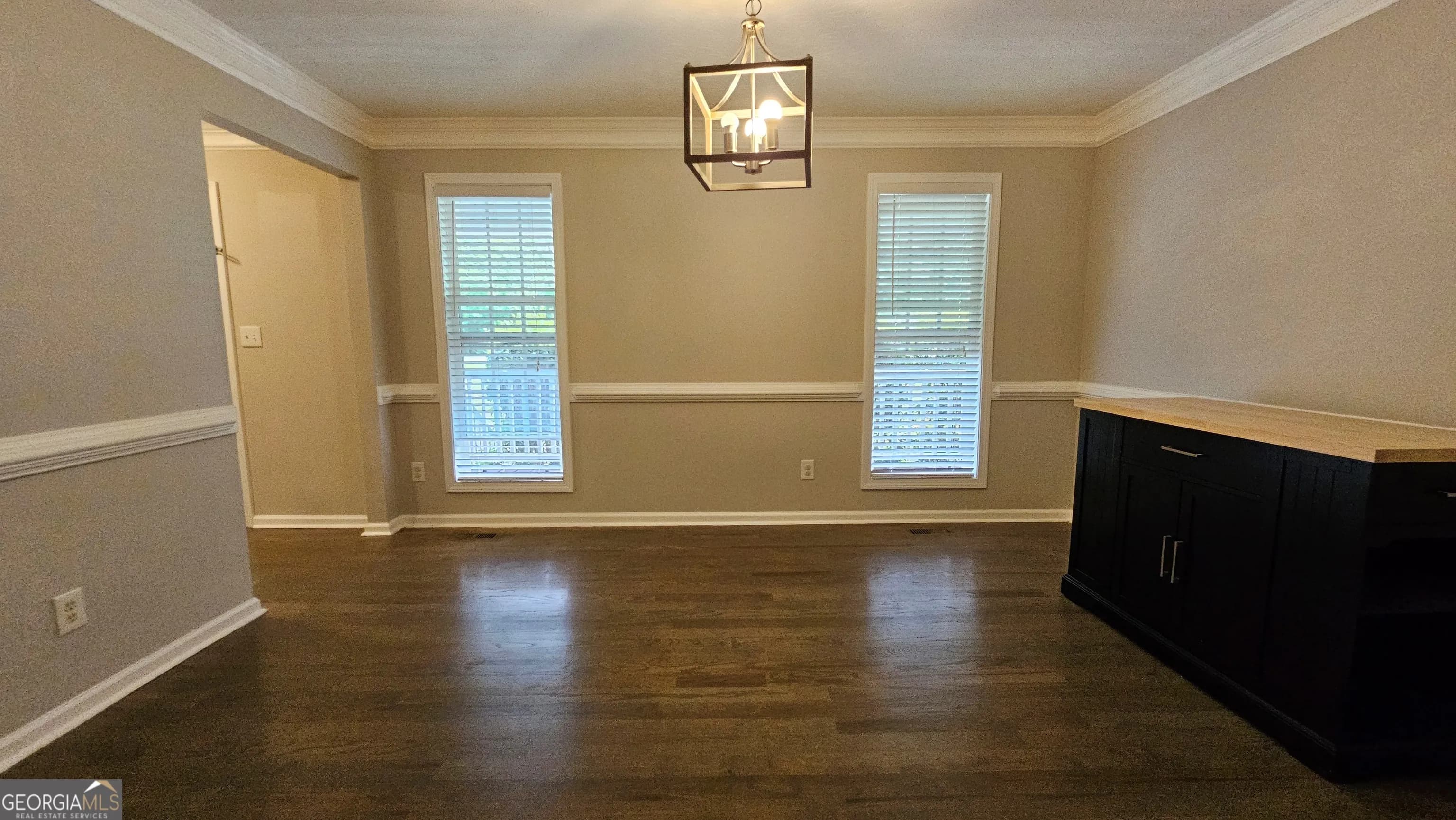 147 Oliver Dr — photo 6 of 54