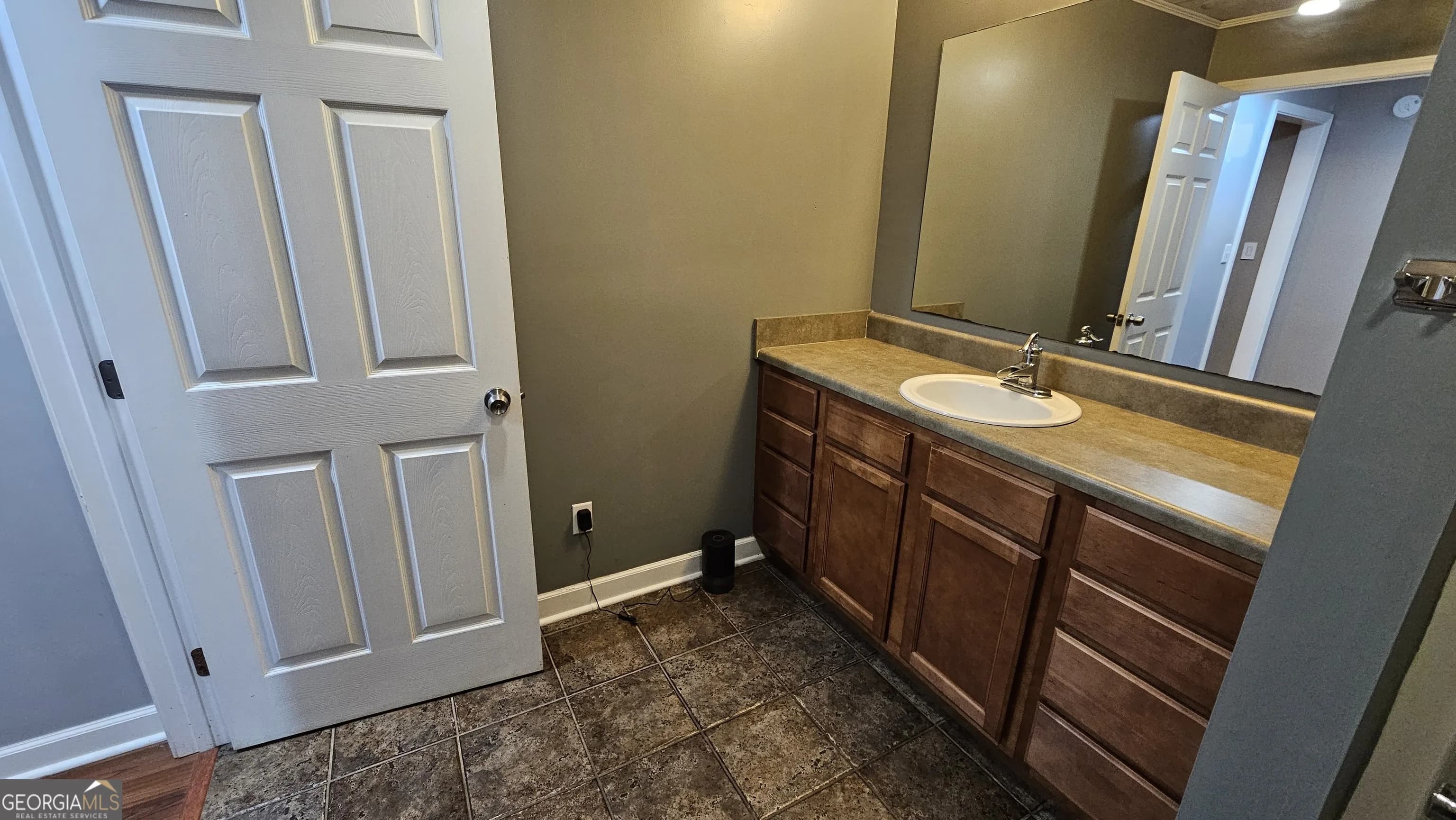 147 Oliver Dr — photo 37 of 54