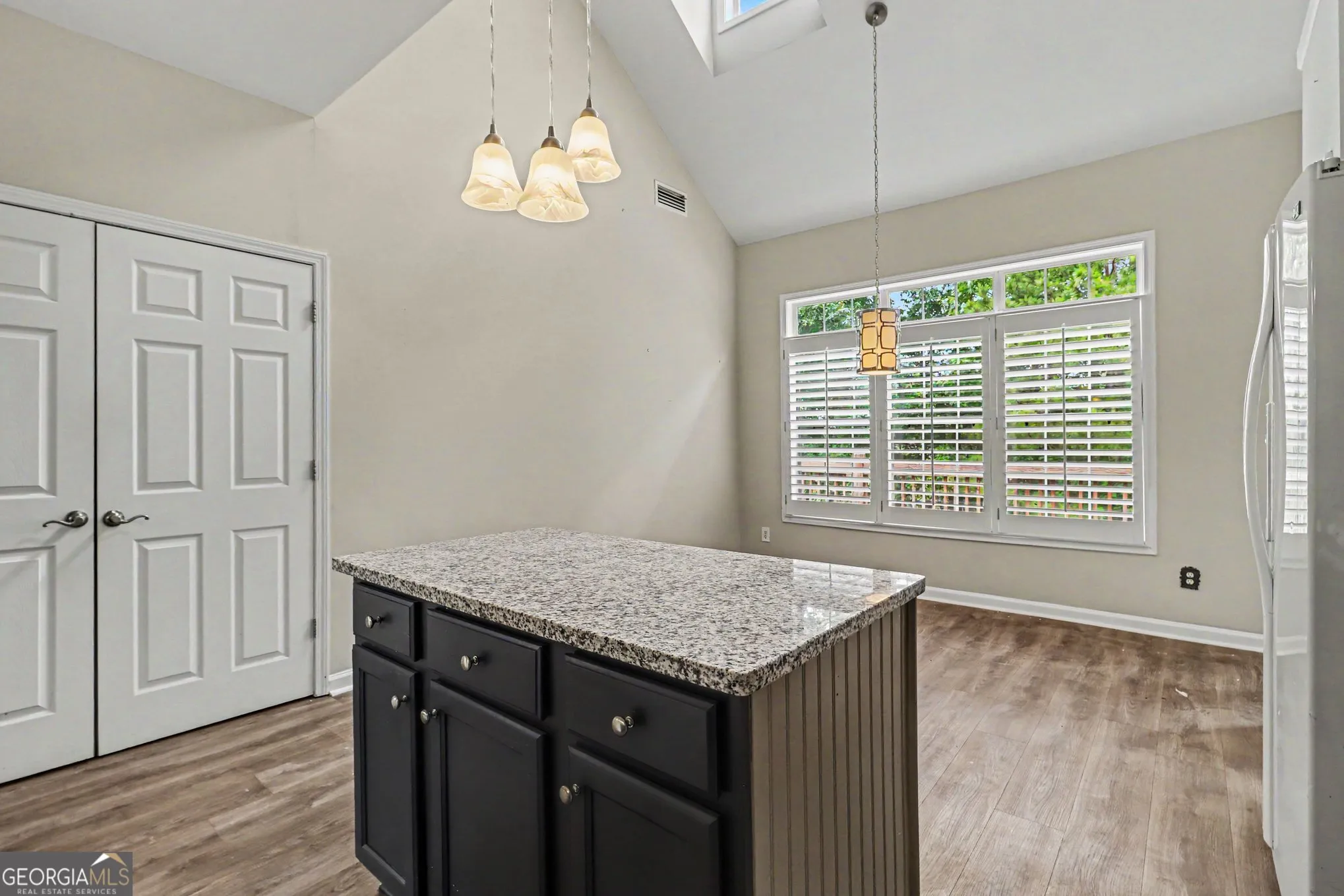 2685 Mariner Way — photo 3 of 31