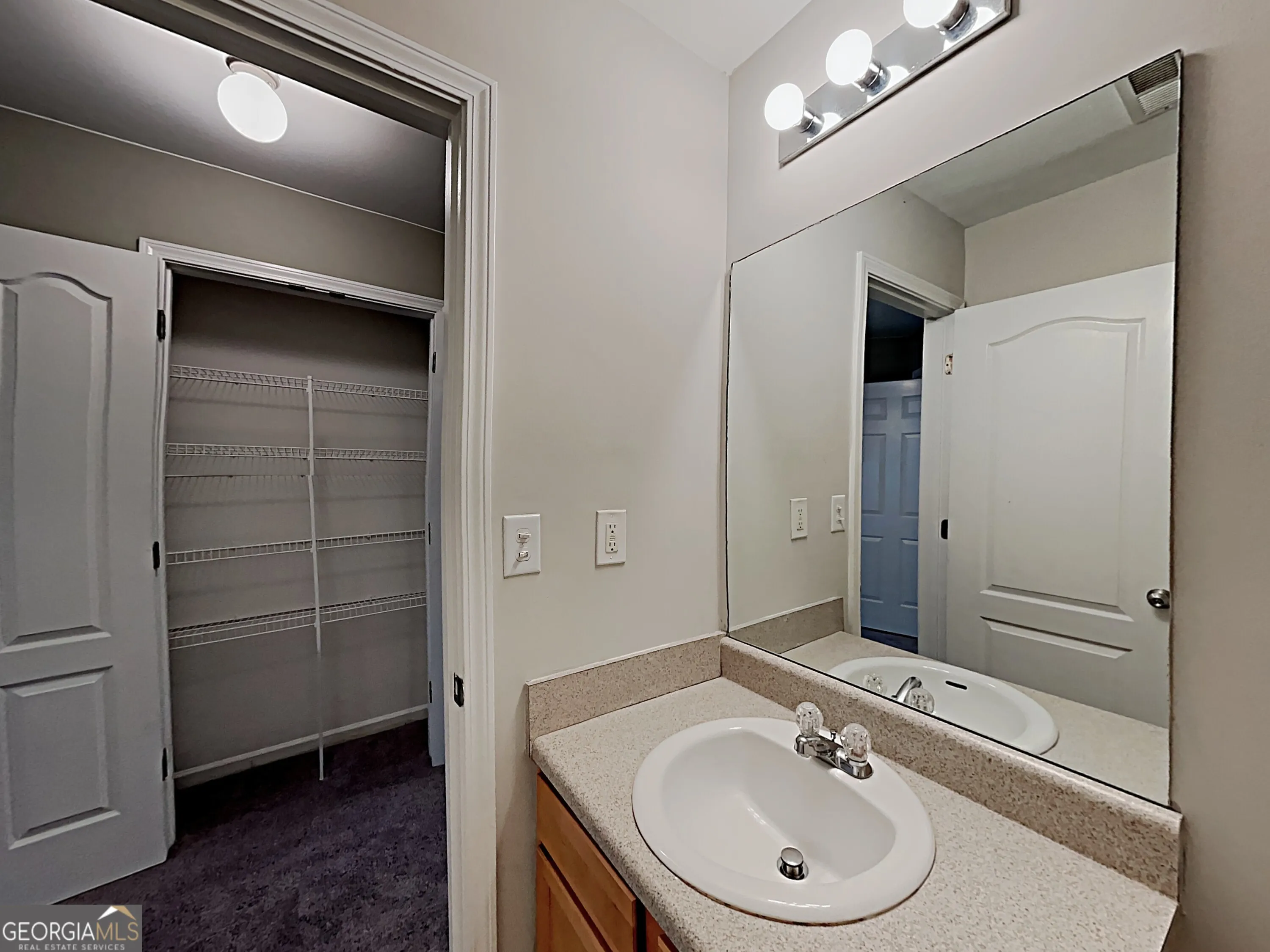 6018 Lancelot Ln — photo 18 of 23