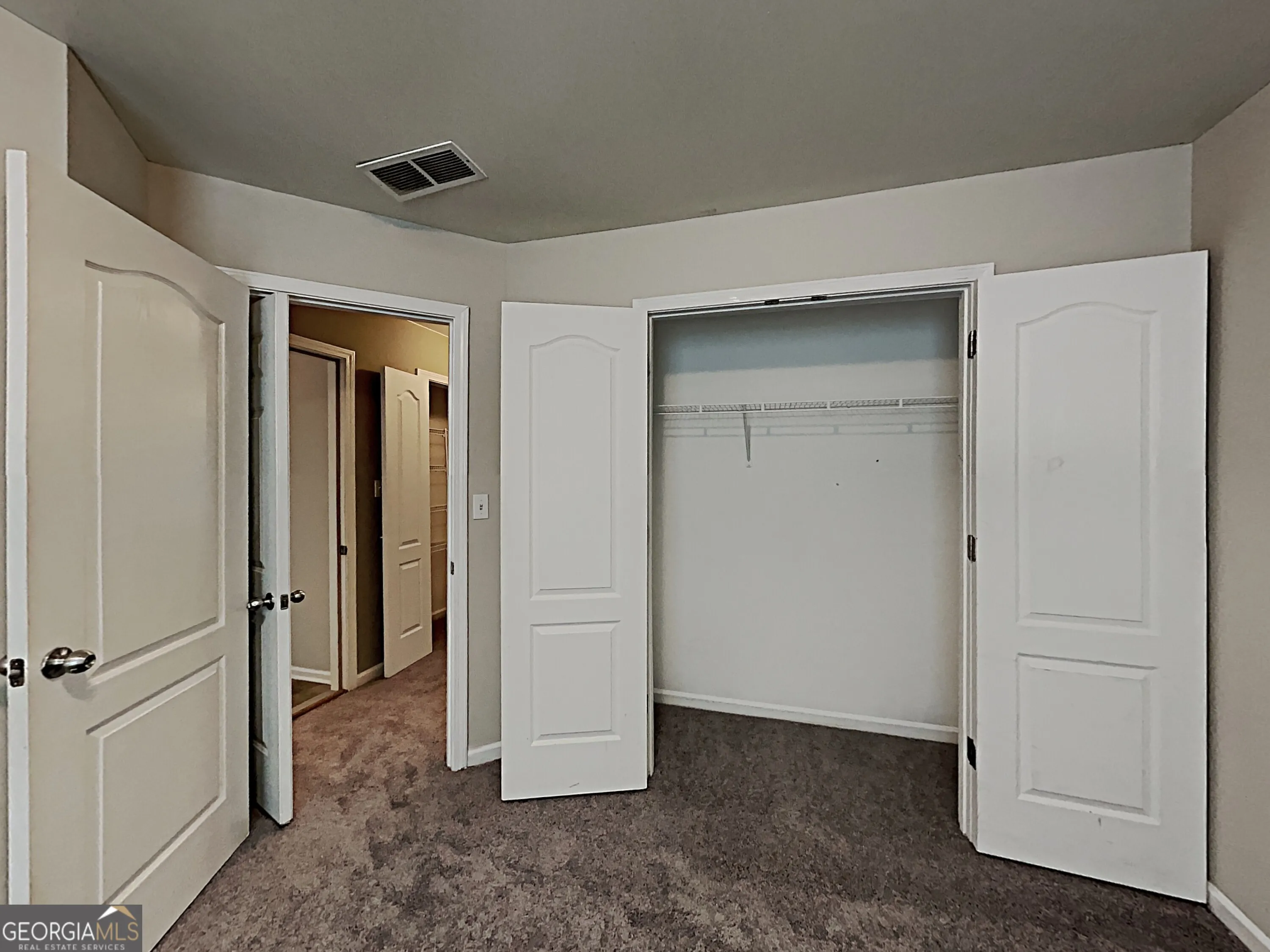 6018 Lancelot Ln — photo 12 of 23